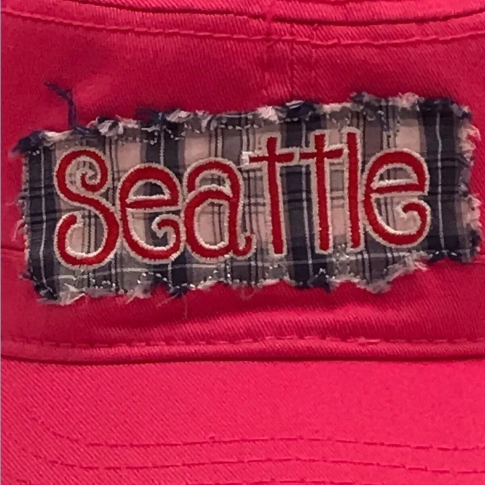 Seattle Flat Top Travel Cap